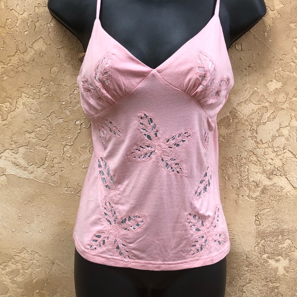 Pink tank top